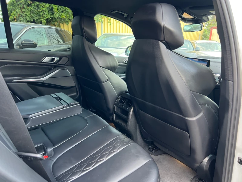BMW X5 xDrive45e* Performance* M Sport* 360* Masage Podgr, снимка 13 - Автомобили и джипове - 51584214