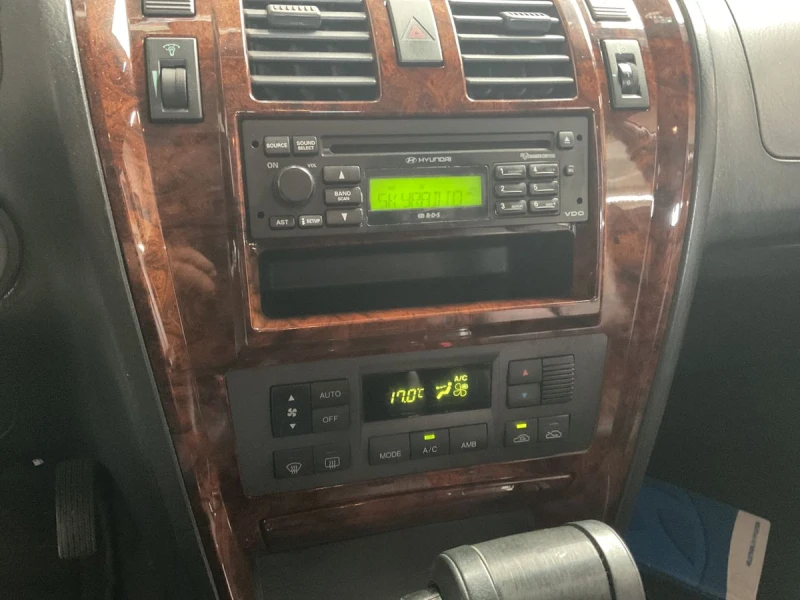 Hyundai Terracan  3.5 V6 Executive Бензин 194кc УНИКАТ ЛИЗИНГ, снимка 7 - Автомобили и джипове - 51619539