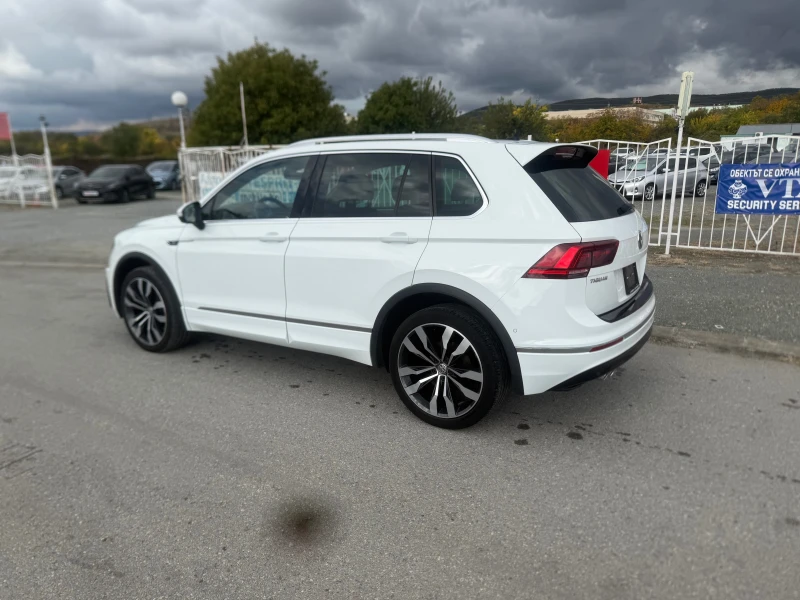 VW Tiguan 2.0 R-LINE DIGITAL 4х4 ШВЕЙЦАРИЯ, снимка 2 - Автомобили и джипове - 52073411