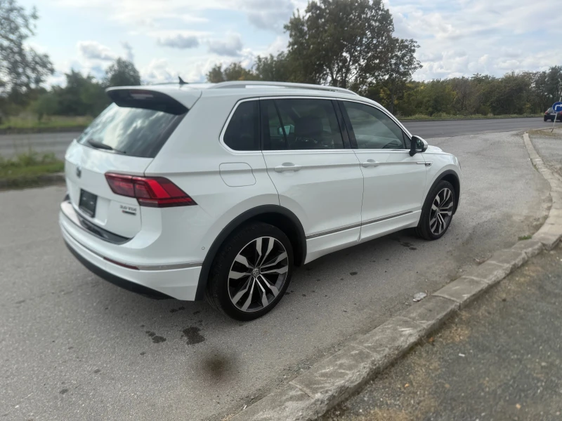 VW Tiguan 2.0 R-LINE DIGITAL 4х4 ШВЕЙЦАРИЯ, снимка 3 - Автомобили и джипове - 52073411
