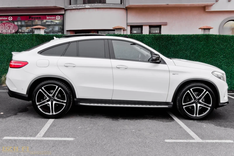 Mercedes-Benz GLE 43 AMG COUPE/390КС/4MATIC/9CK/DISTRONIC/PANORAMA/HARMAN/K, снимка 8 - Автомобили и джипове - 52643310