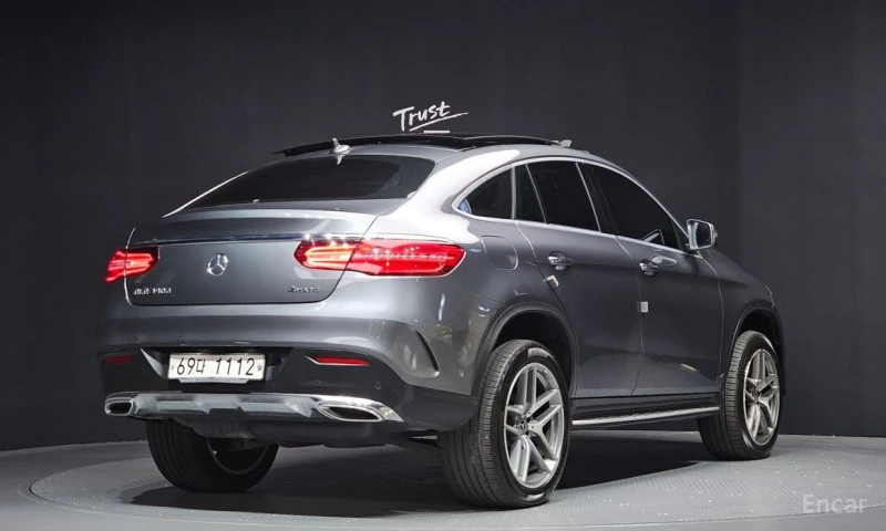 Mercedes-Benz GLE 350, снимка 2 - Автомобили и джипове - 52700115