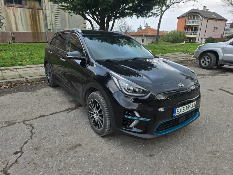 Kia Niro, снимка 2 - Автомобили и джипове - 52792666