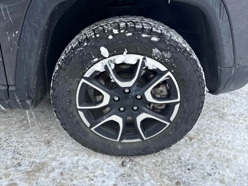 Jeep Compass * Trailhawk * CARFAX * БЕЗ ПЪРВОНАЧАЛНА ВНОСКА, снимка 7 - Автомобили и джипове - 52959350