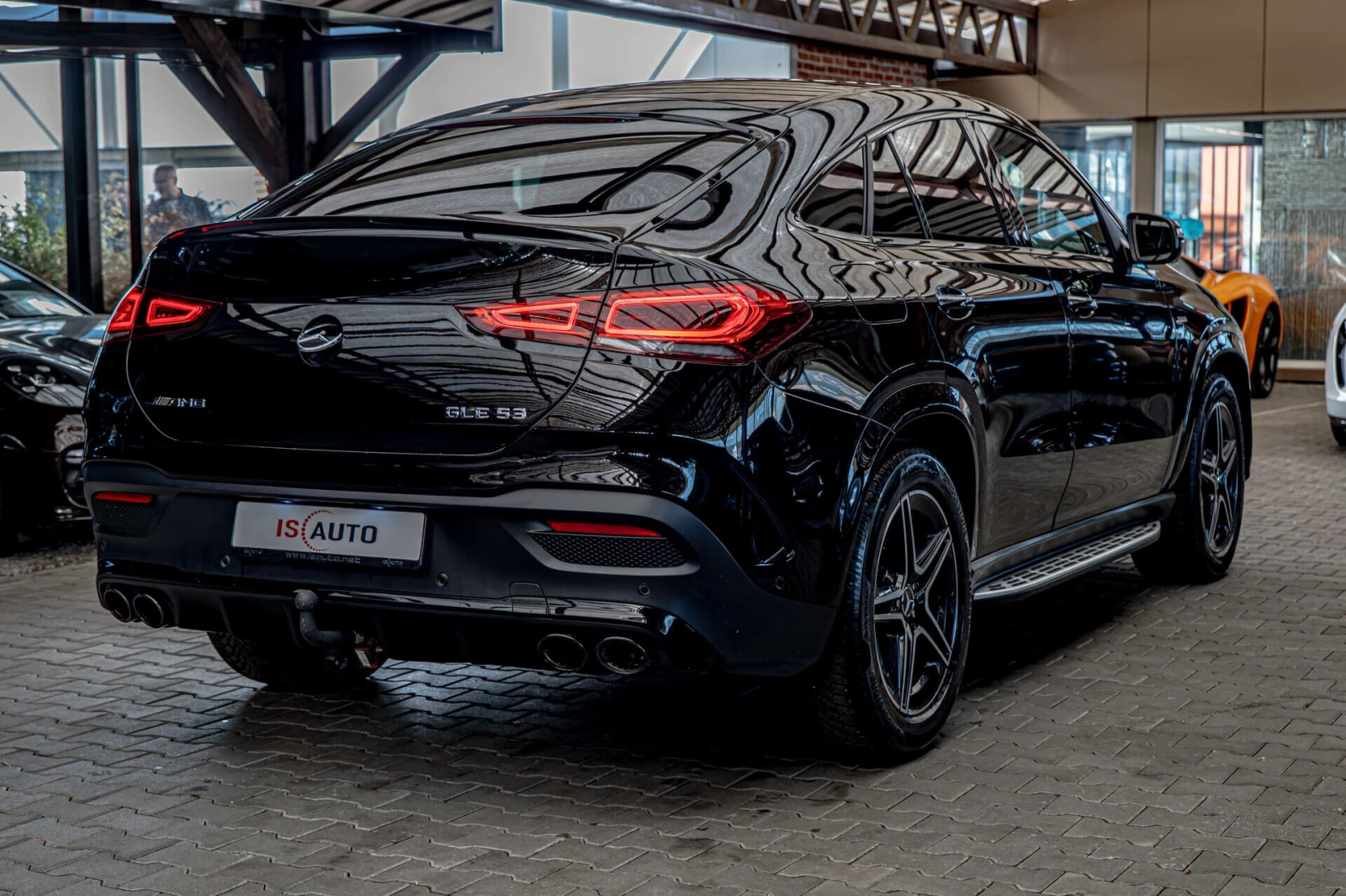 Mercedes-Benz GLE 53 4MATIC AMG/Coupe/Burmester/Обдухване/Камера360/Ambient+ / - изображение 6