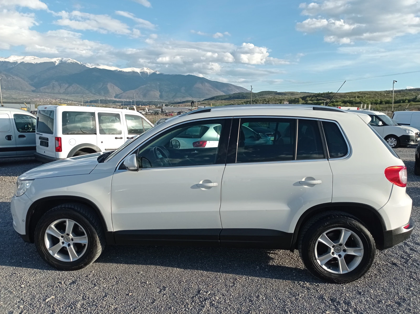 VW Tiguan 1.4 4x4 89000km Italy - изображение 5