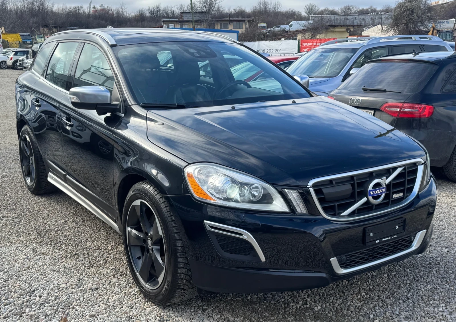 Volvo XC60 XC60-T6 AWD R-Design 330к.с. УНИКАТ! - изображение 3