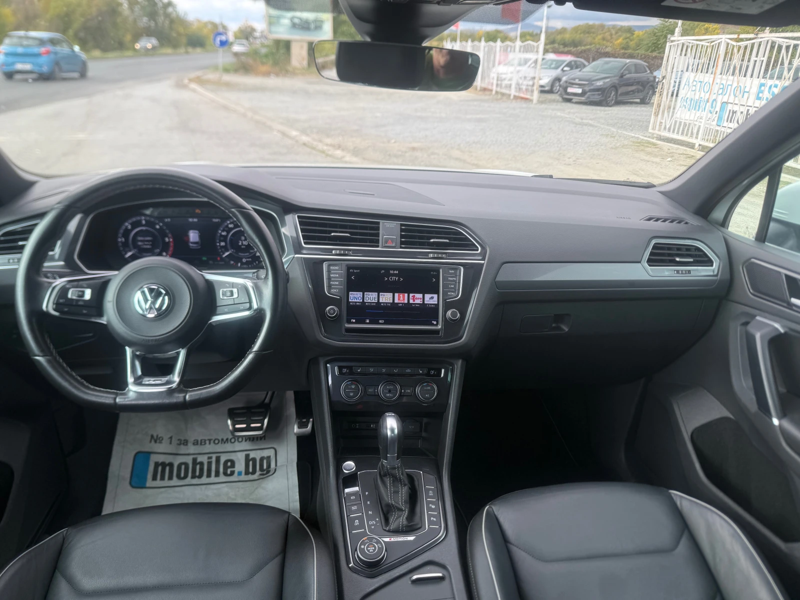 VW Tiguan 2.0 R-LINE DIGITAL 4х4 ШВЕЙЦАРИЯ - изображение 9