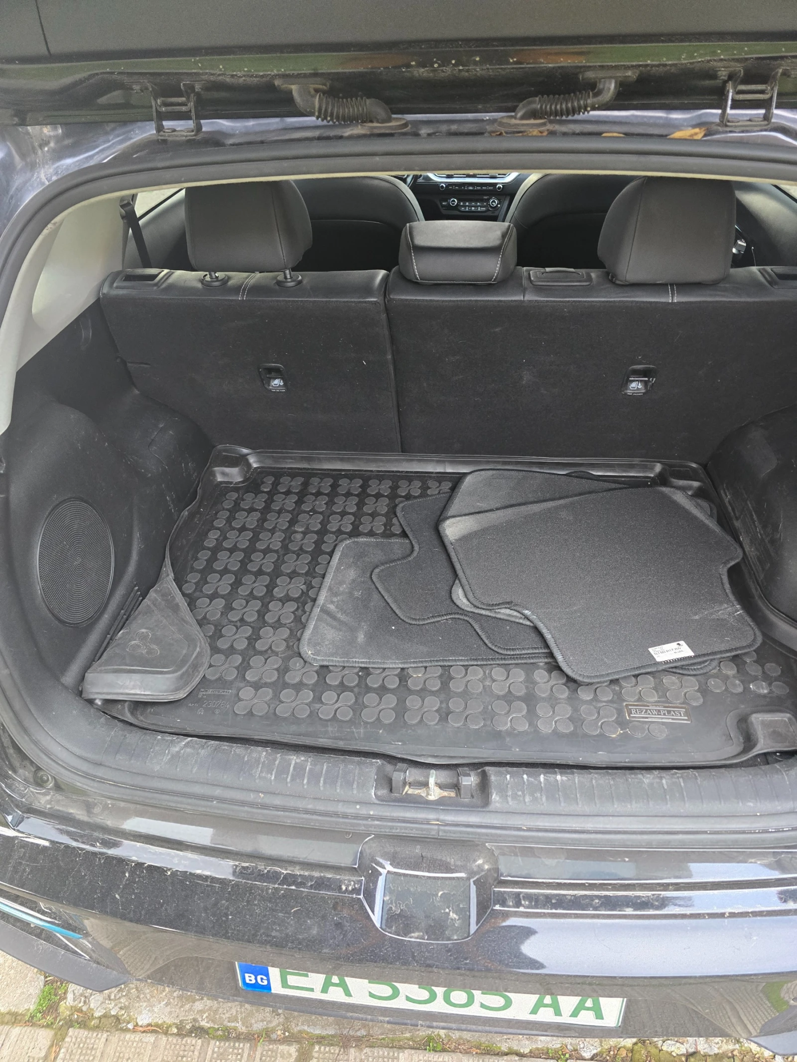 Kia Niro | Mobile.bg � ����������� 11