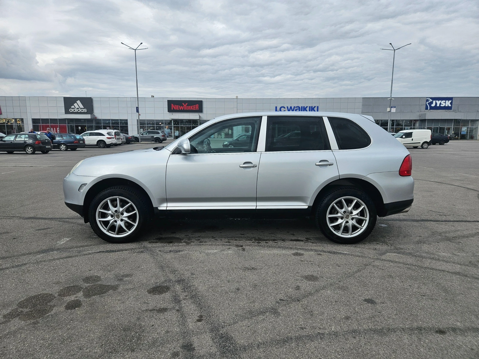 Porsche Cayenne, снимка 3 - Автомобили и джипове - 54345391