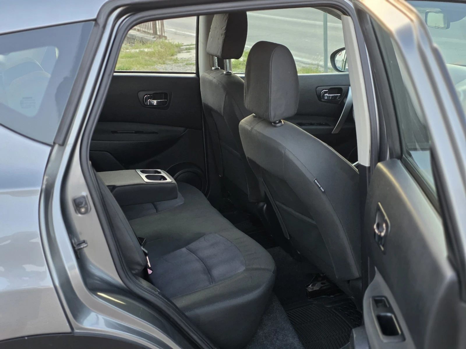 Nissan Qashqai 2.0 DCi 150 k.c. Лизинг, снимка 12 - Автомобили и джипове - 54444661