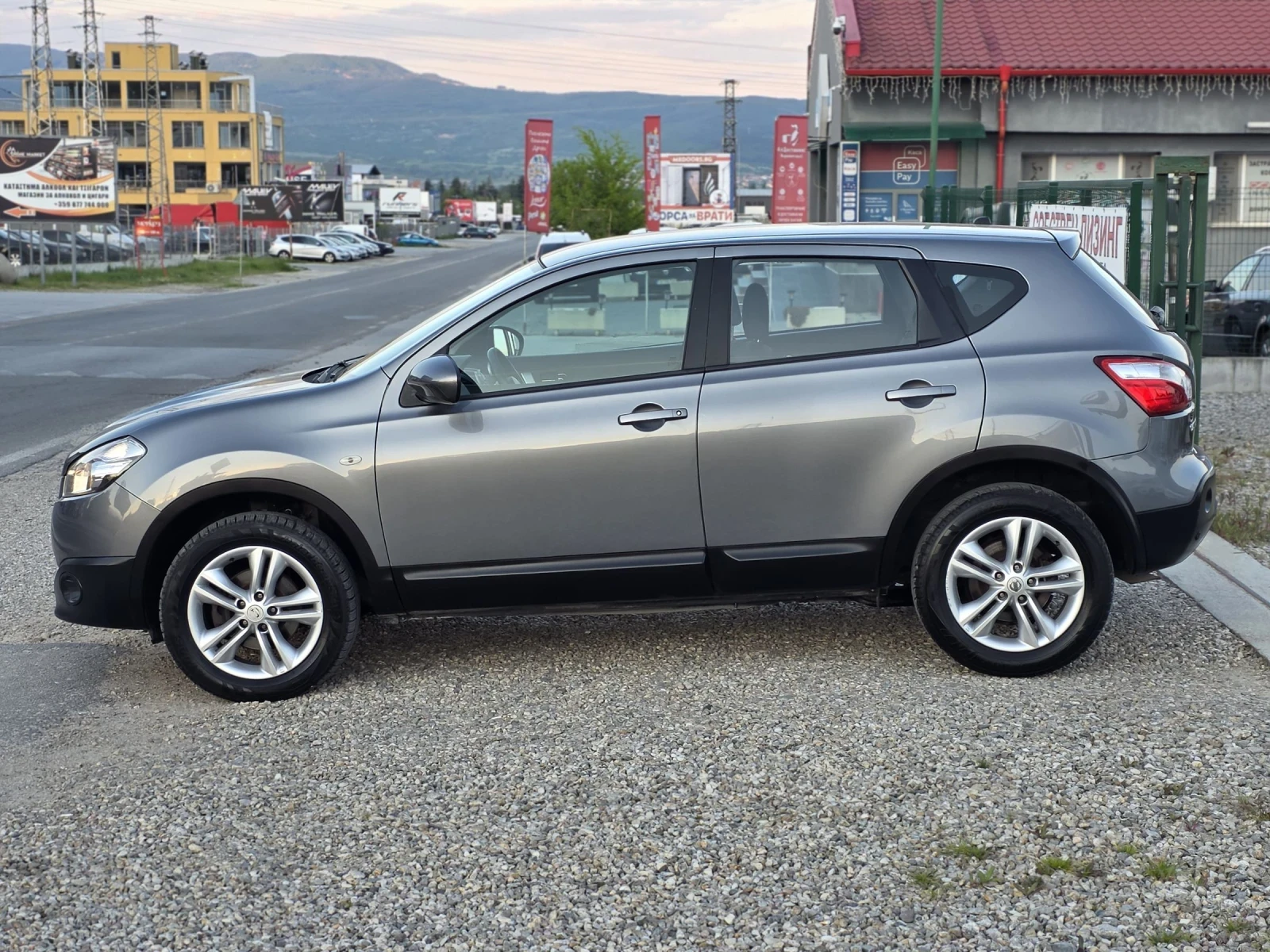 Nissan Qashqai 2.0 DCi 150 k.c. Лизинг, снимка 2 - Автомобили и джипове - 54444661