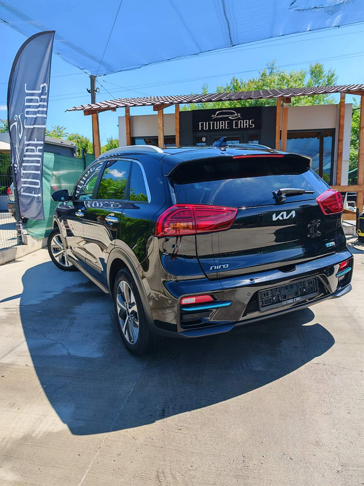 Kia Niro 64KWh/EXECUTIVE LINE/SOH100%/KIACONN/FULL!, снимка 6 - Автомобили и джипове - 55023925