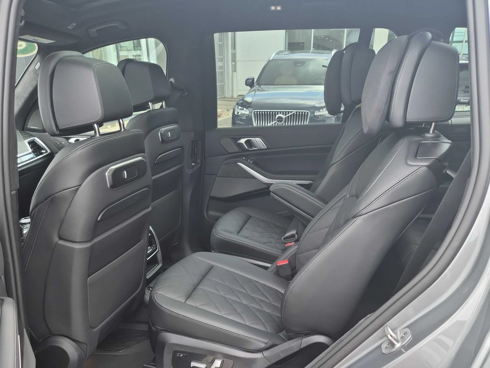 BMW X7 xDrive40i, снимка 10 - Автомобили и джипове - 55011858