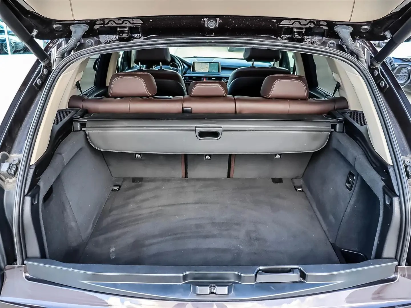 BMW X5 35i Premium ЦЕНА ДО БЪЛГАРИЯ АВТОКРЕДИТ, снимка 16 - Автомобили и джипове - 55528599