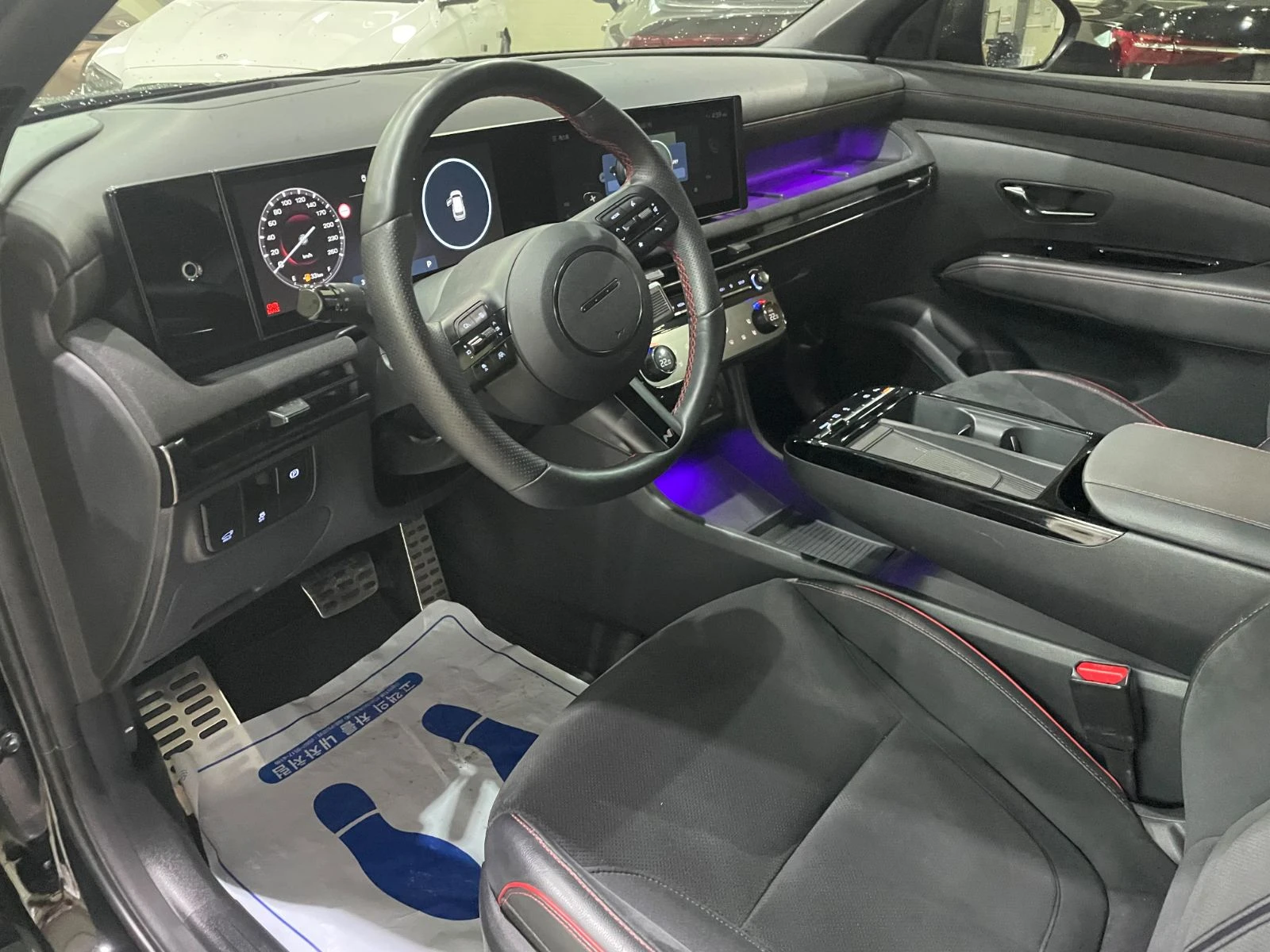 Hyundai Tucson 1.6 Turbo ! 2WD ! N Line !, снимка 8 - Автомобили и джипове - 55693891
