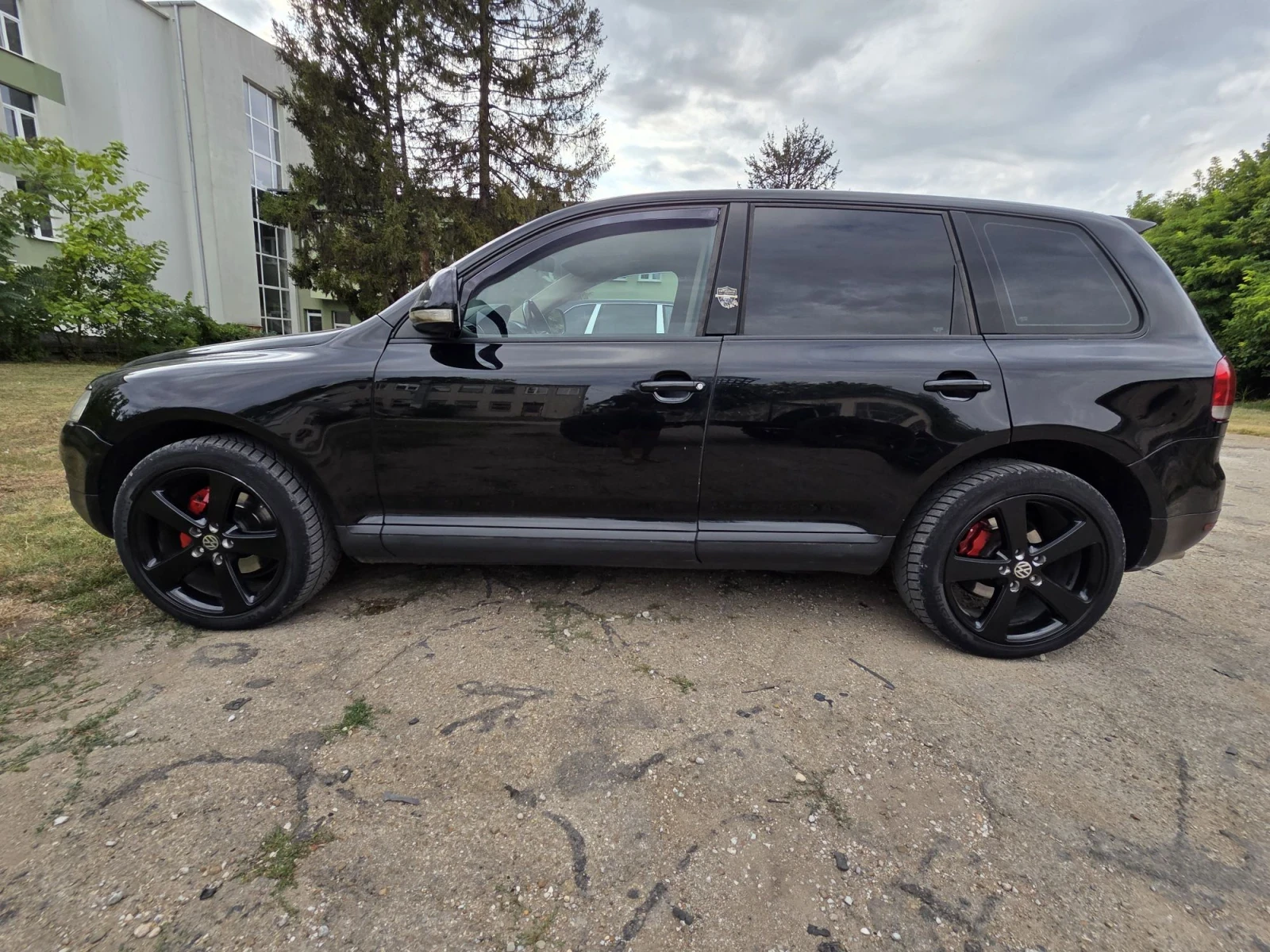 VW Touareg, снимка 6 - Автомобили и джипове - 55953818