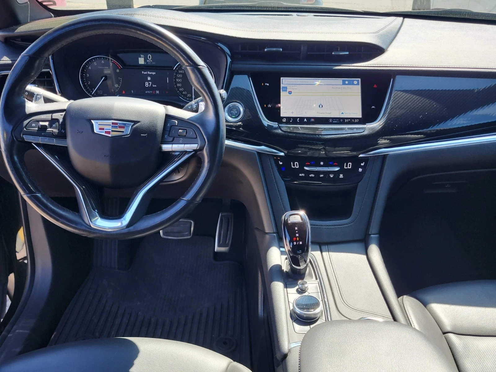 Cadillac XT6 * AWD Sport * АВТОКРЕДИТ БЕЗ ПЪРВОНАЧАЛНА ВНОСКА* , снимка 7 - Автомобили и джипове - 56115128