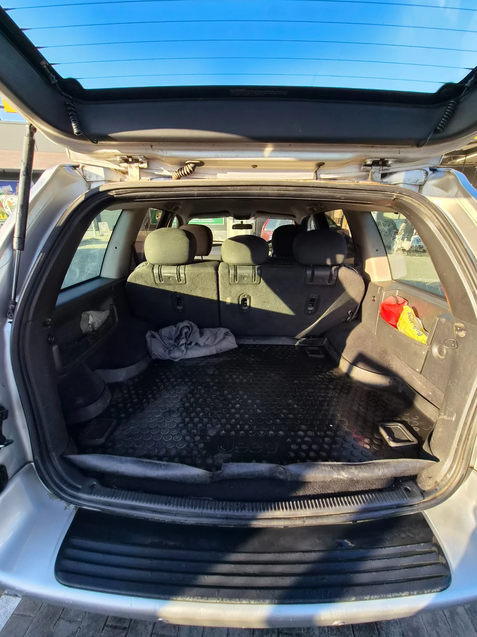 Jeep Grand cherokee, снимка 6 - Автомобили и джипове - 56423782