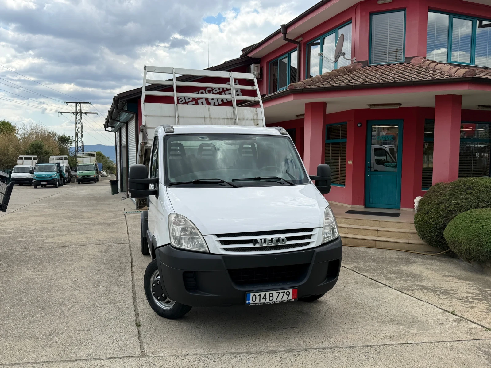 Iveco Daily 3.0HPI* 35C18* Тристранен самосвал* 3.20 метра кош, снимка 3 - Бусове и автобуси - 55664008