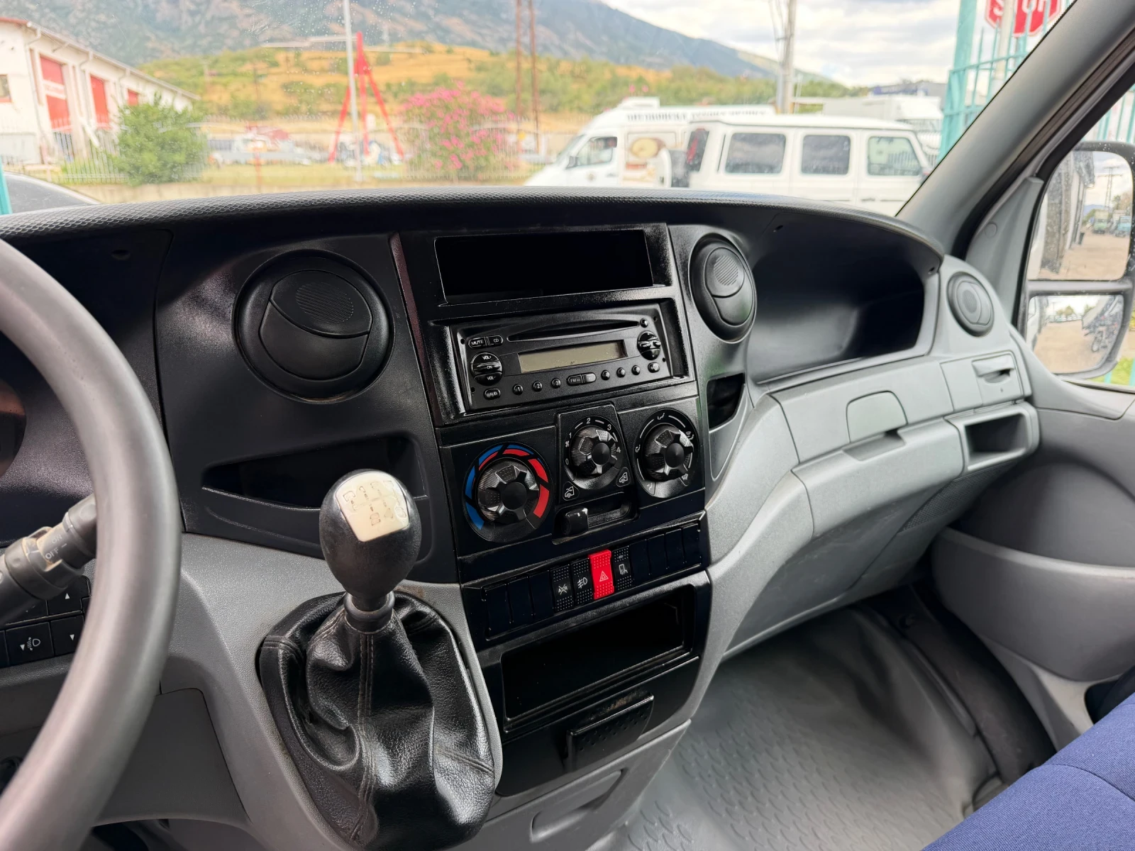 Iveco Daily 3.0HPI* 35C18* Тристранен самосвал* 3.20 метра кош, снимка 6 - Бусове и автобуси - 55664008