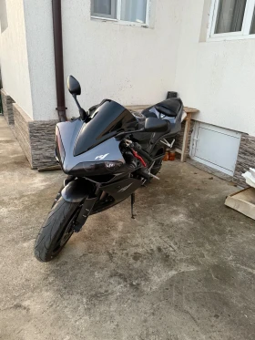 Yamaha YZF-R1, снимка 2