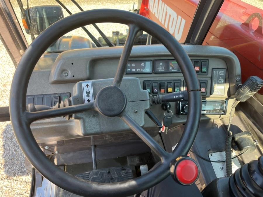 Телескопични товарачи Manitou MLT 940 L - изображение 9