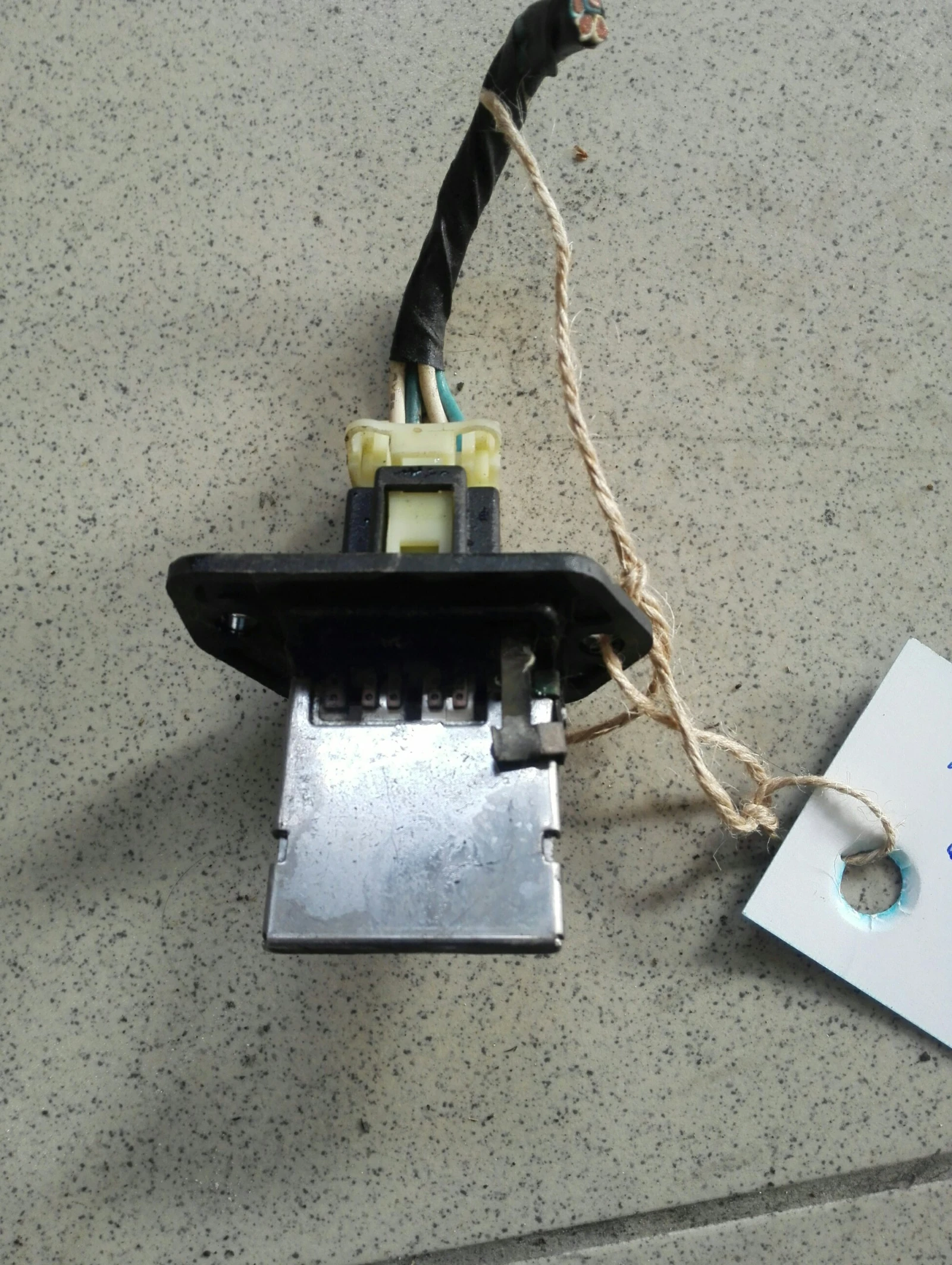 ������� ����� �������� ����� 1.2� | Mobile.bg � ����������� 1