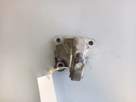 Стойка висящ лагер дясна полуоска Рено Меган 1.9дци (л)