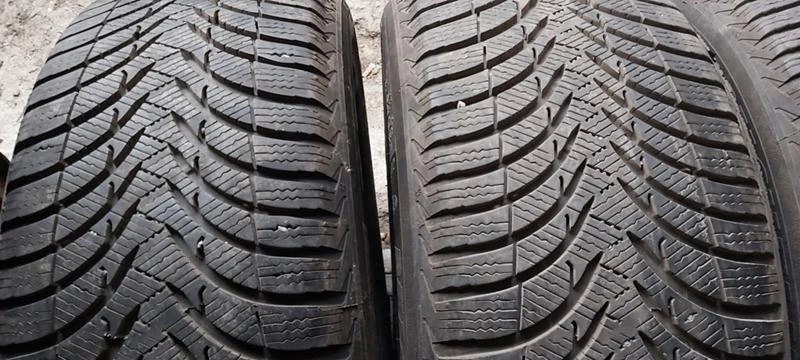 Гуми Зимни 225/55R17, снимка 2 - Гуми и джанти - 30948918