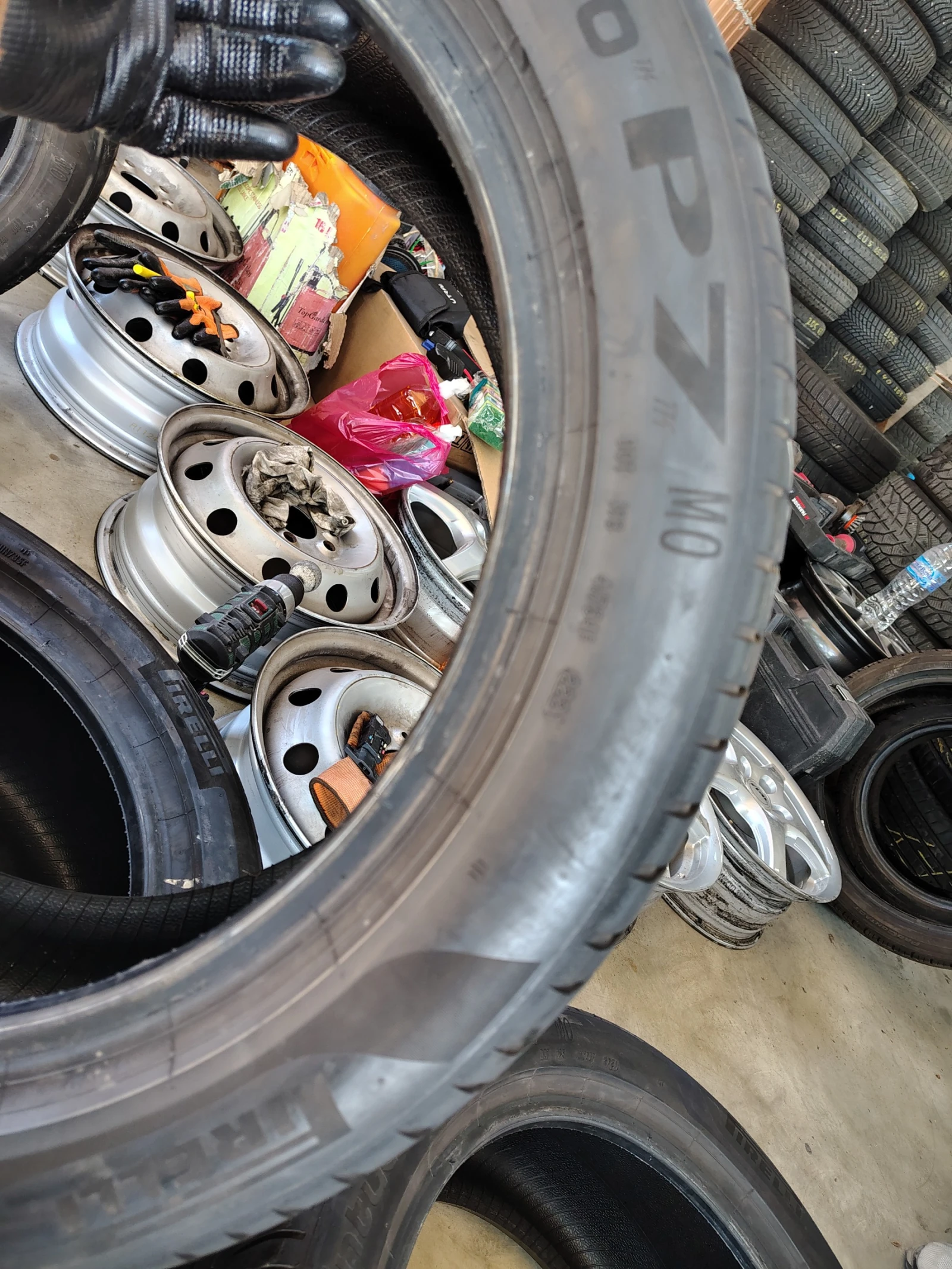  275/40R18 | Mobile.bg   11