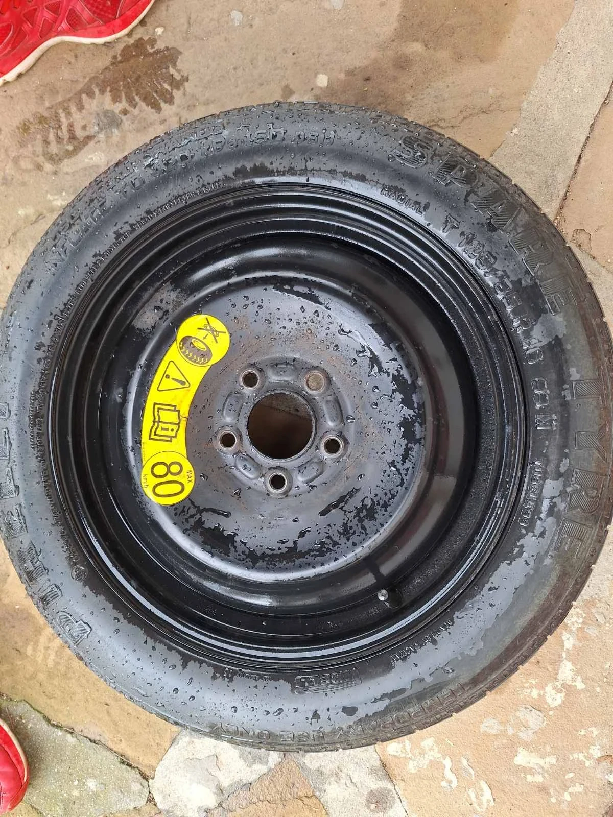 Гуми с джанти Pirelli 125/85R16