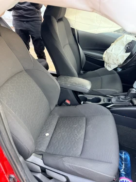 Toyota Corolla 2.0 HYBRID , снимка 8