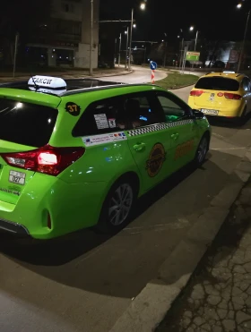 Toyota Auris Аурис, снимка 5