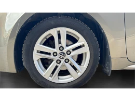 Toyota Corolla 1. 8 HSD  Executive, Месечна вноска от 202  , снимка 16