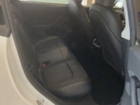 Tesla Model Y Standard Range, снимка 11