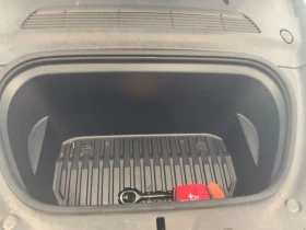 Tesla Model Y Standard Range, снимка 8