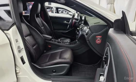 Mercedes-Benz CLA 45 AMG  4MATIC/ПОДГРЕВ/ПАМЕТ/АМБИЕНТ, снимка 11