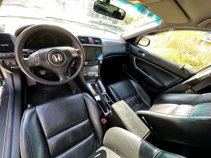 Honda Accord 2.0, снимка 5 - Автомобили и джипове - 47333686