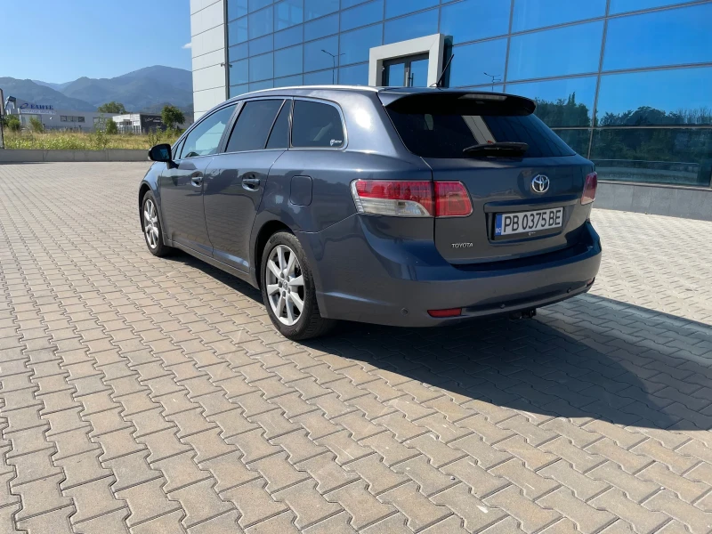 Toyota Avensis EXCLUSIVE 2.2D4D ОТ СОБСТВЕНИК, снимка 7 - Автомобили и джипове - 47563536