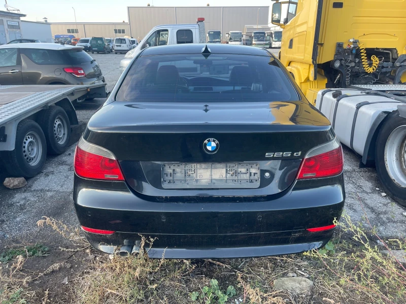 BMW 525 D ЦЯЛА ЗА ЧАСТИ, снимка 5 - Автомобили и джипове - 48427207