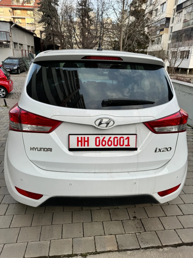 Hyundai I20, снимка 6 - Автомобили и джипове - 48881220