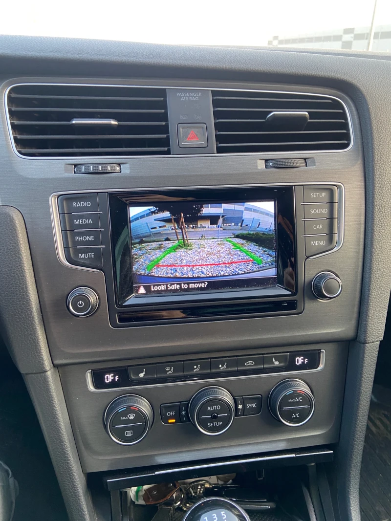 VW Golf, снимка 8 - Автомобили и джипове - 52511603