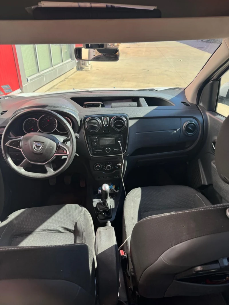 Dacia Dokker 1.5dci, снимка 6 - Автомобили и джипове - 51845061