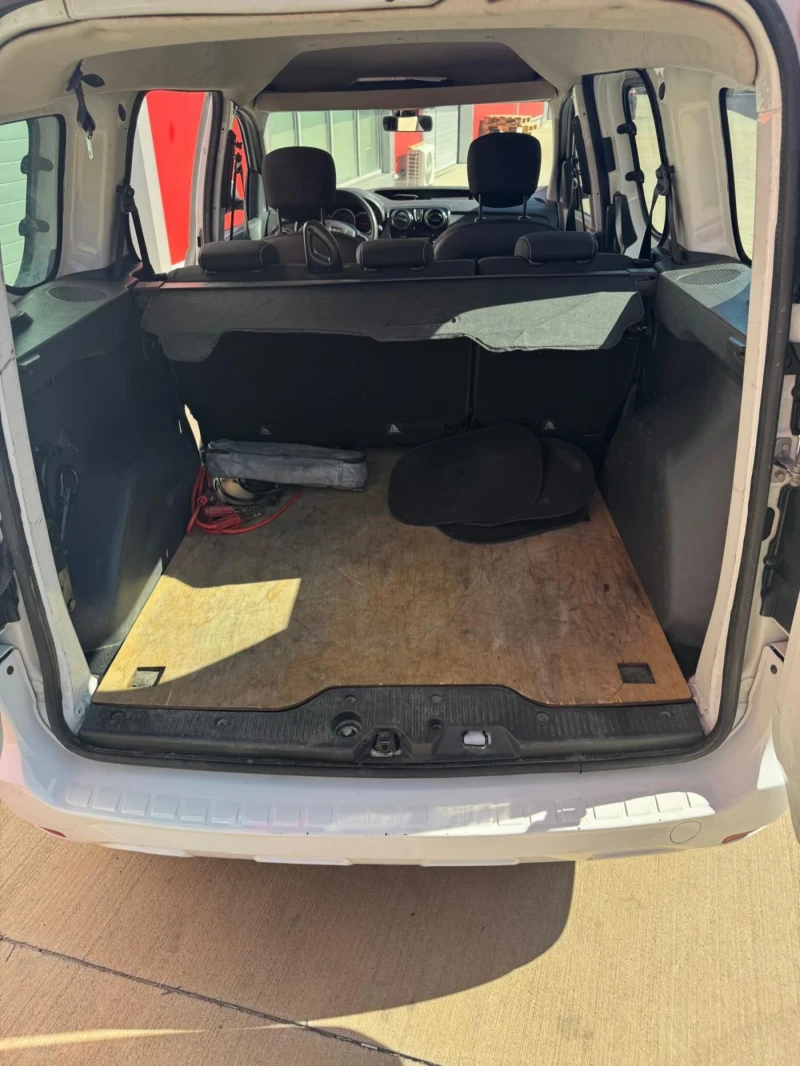 Dacia Dokker 1.5dci, снимка 12 - Автомобили и джипове - 51845061