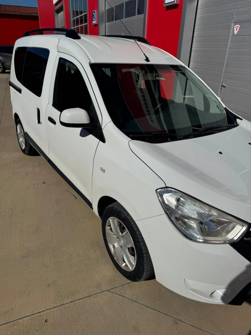 Dacia Dokker 1.5dci, снимка 2 - Автомобили и джипове - 51845061