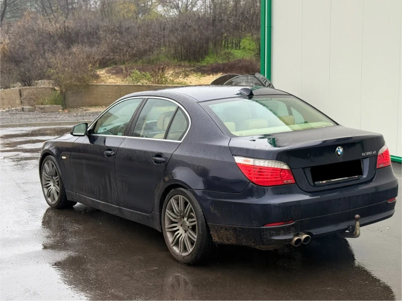 BMW 535 * DISTRONIC* LINE ASSIST* CIC* ТОП ЦЕНА* , снимка 6 - Автомобили и джипове - 52678117