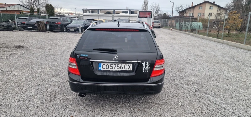 Mercedes-Benz C 220 190 ks, снимка 3 - Автомобили и джипове - 52690797