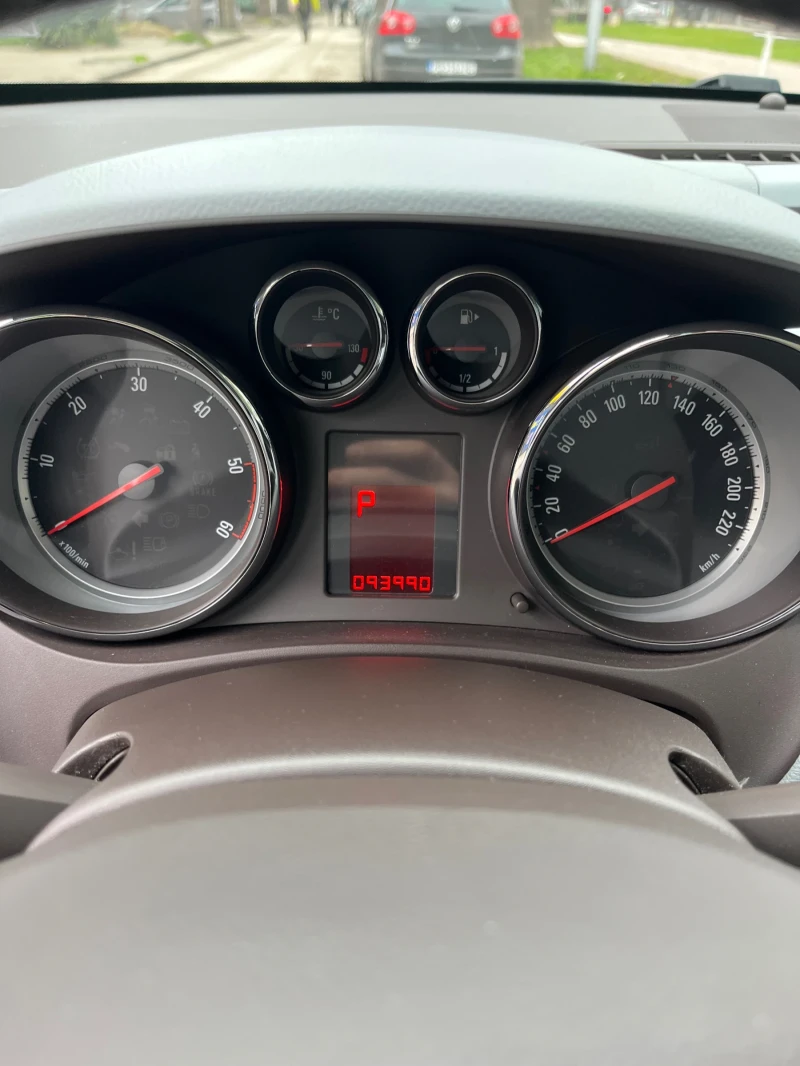 Opel Meriva  1.7CDTI AUTOMAT, снимка 11 - Автомобили и джипове - 53443733