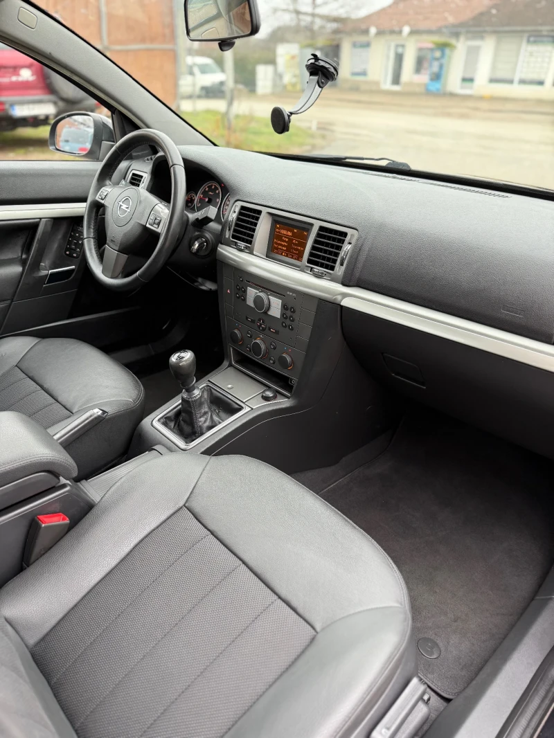 Opel Vectra 1.9CDTI, снимка 11 - Автомобили и джипове - 53520448